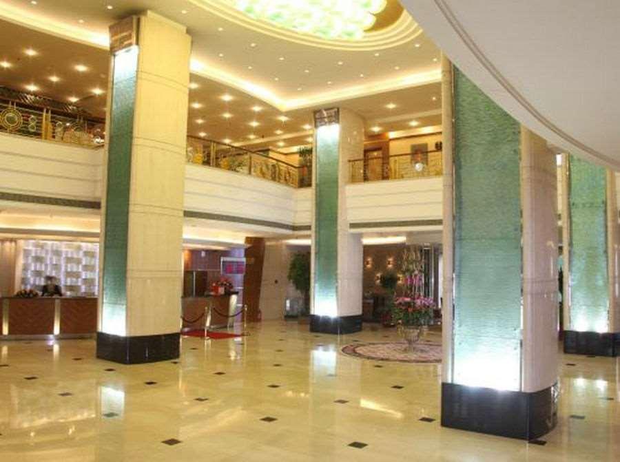 Beijing Wuhuan Hotel Beltér fotó